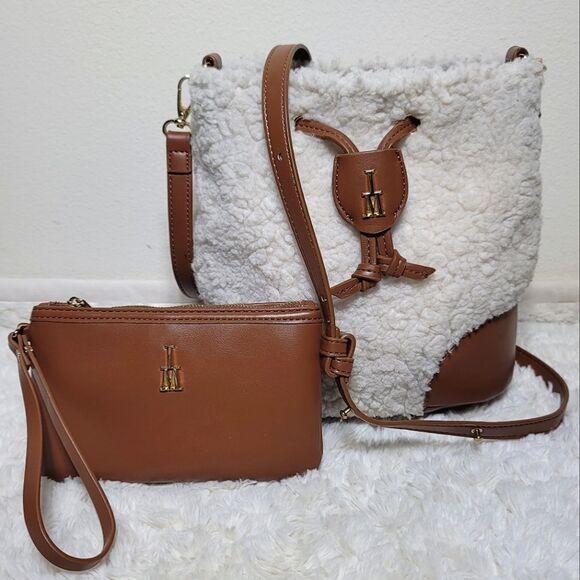 Isaac Mizrahi Sherpa & Vegan Leather Crossbody Bucket Bag w/ Matching Wallet - Picture 1 of 11